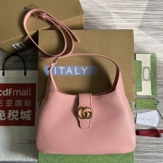 Gucci Hobo Bags